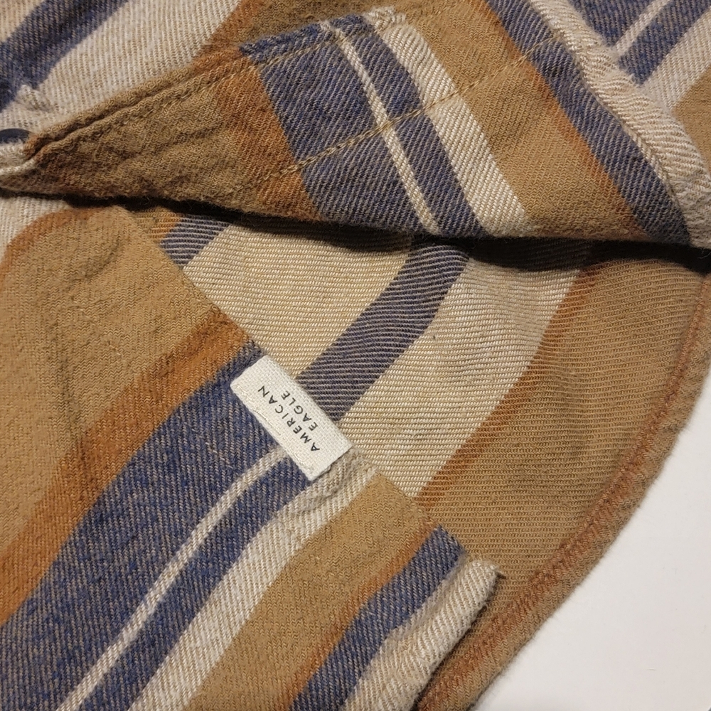 American Eagle Southwestern Twill Soft Flannel Shirt - Picture 4 of 7